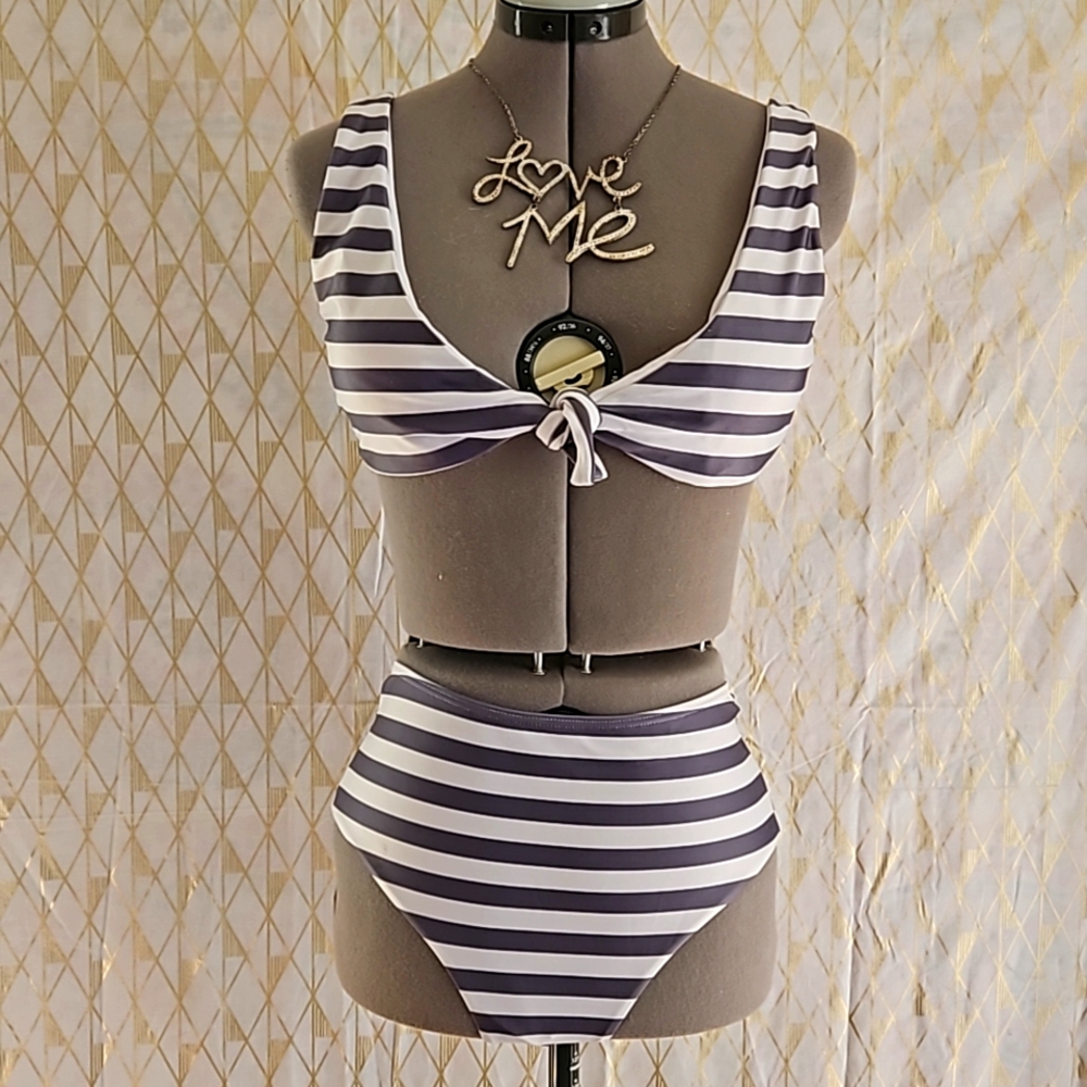 Alyssa Sunny Co Bikini nwot